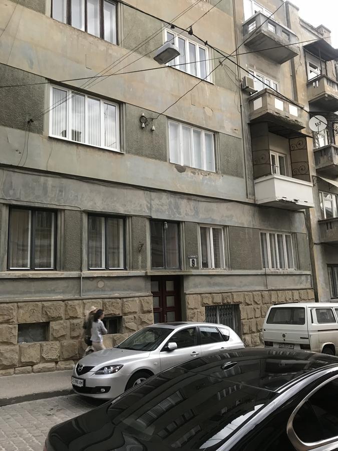 Apartment On Hoholya Street Csernyivci Kültér fotó
